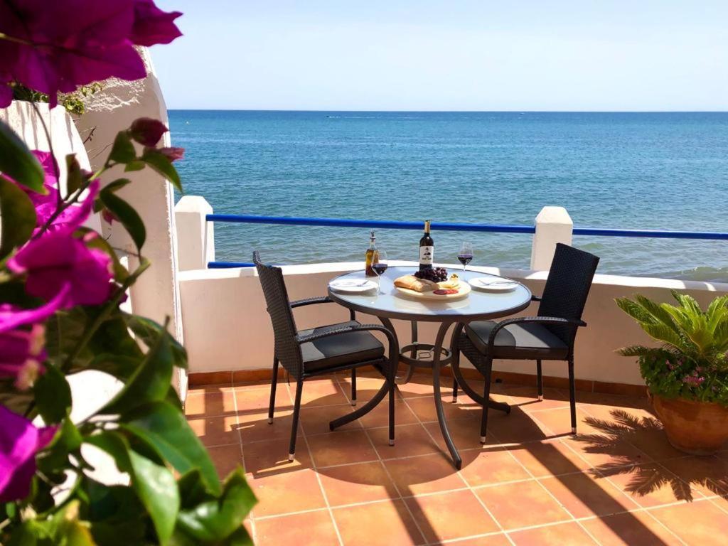 Beach Side Apartments Calahonda Sitio de Calahonda Exterior foto
